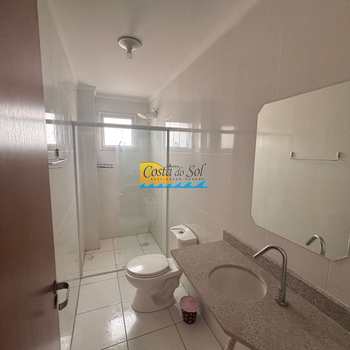 Apartamento em Praia Grande, bairro Ocian