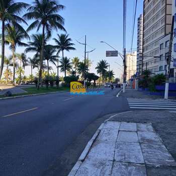 Apartamento em Praia Grande, bairro Guilhermina