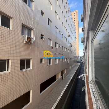 Kitnet em Praia Grande, bairro Aviação