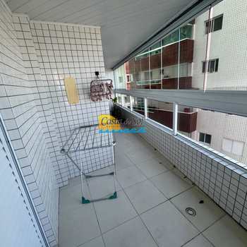 Apartamento em Praia Grande, bairro Guilhermina