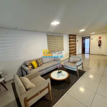 Apartamento em Praia Grande, bairro Guilhermina