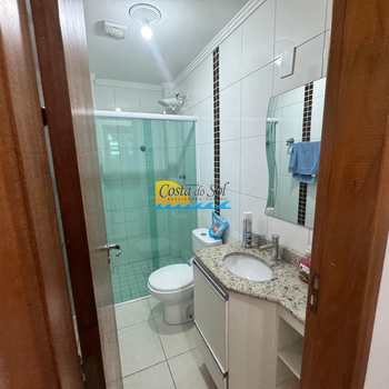 Apartamento em Praia Grande, bairro Guilhermina