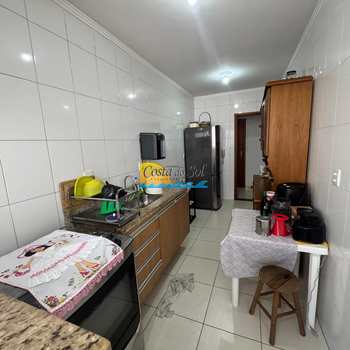 Apartamento em Praia Grande, bairro Guilhermina