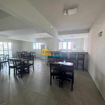 Apartamento em Praia Grande, bairro Guilhermina