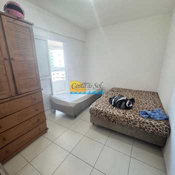 Apartamento em Praia Grande, bairro Guilhermina