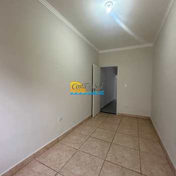 Casa em Praia Grande, bairro Antártica