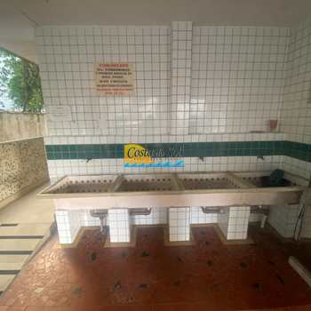 Apartamento em Praia Grande, bairro Guilhermina
