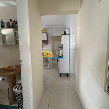 Apartamento em Praia Grande, bairro Tupi