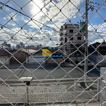 Apartamento em Praia Grande, bairro Tupi