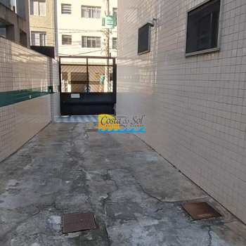 Kitnet em Praia Grande, bairro Aviação