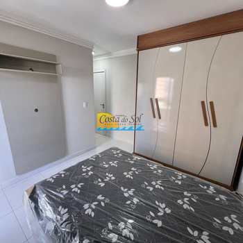 Apartamento em Praia Grande, bairro Boqueirão