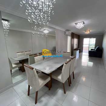 Apartamento em Praia Grande, bairro Boqueirão