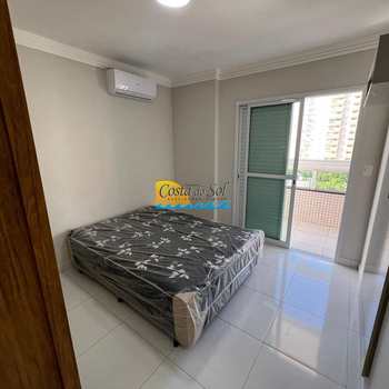 Apartamento em Praia Grande, bairro Boqueirão