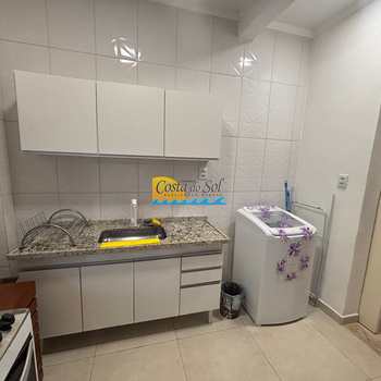 Apartamento em Praia Grande, bairro Guilhermina