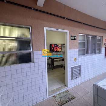 Apartamento em Praia Grande, bairro Guilhermina