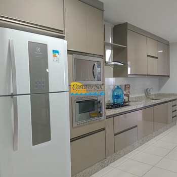 Apartamento em Praia Grande, bairro Caiçara