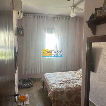 Casa em Praia Grande, bairro Canto do Forte