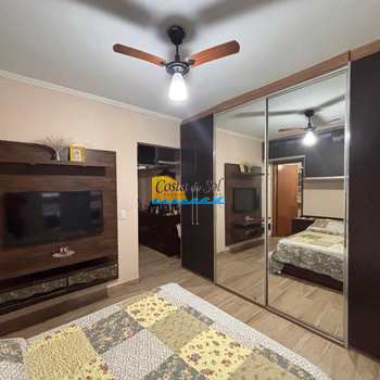 Apartamento em Praia Grande, bairro Aviação