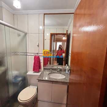 Apartamento em Praia Grande, bairro Aviação