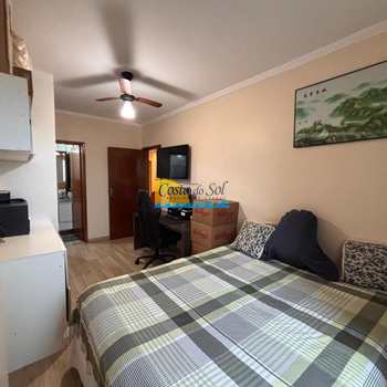 Apartamento em Praia Grande, bairro Aviação