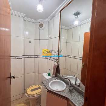 Apartamento em Praia Grande, bairro Aviação