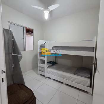 Casa em Praia Grande, bairro Samambaia