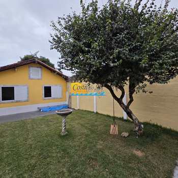 Casa em Praia Grande, bairro Samambaia