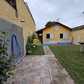 Casa em Praia Grande, bairro Samambaia