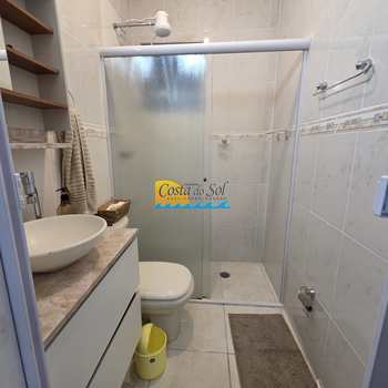 Casa em Praia Grande, bairro Samambaia