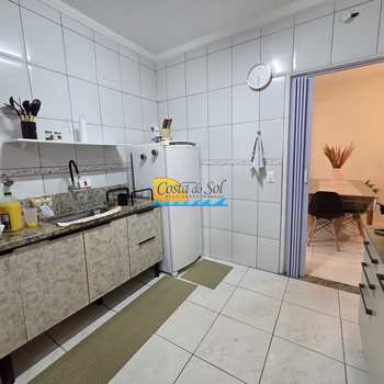 Casa em Praia Grande, bairro Samambaia