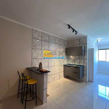 Kitnet em Praia Grande, bairro Boqueirão