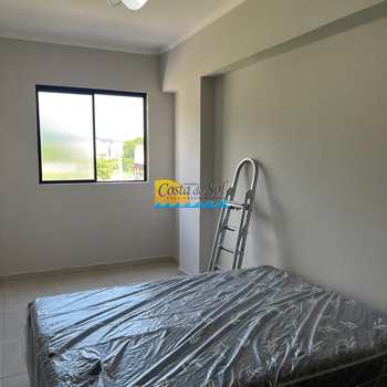 Kitnet em Praia Grande, bairro Boqueirão