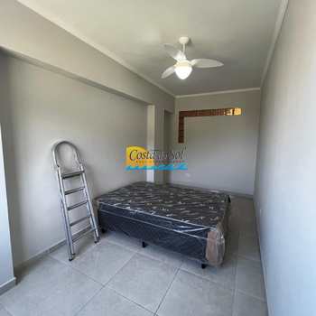 Kitnet em Praia Grande, bairro Boqueirão
