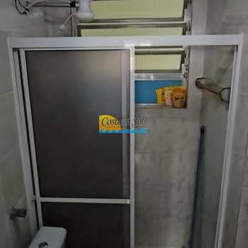 Kitnet em Praia Grande, bairro Guilhermina