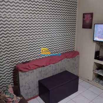 Kitnet em Praia Grande, bairro Guilhermina