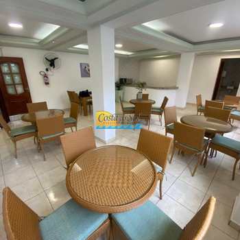Apartamento em Praia Grande, bairro Guilhermina