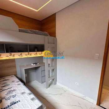 Casa em Praia Grande, bairro Balneário Maracanã