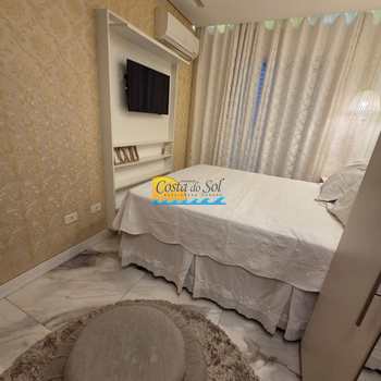 Apartamento em Praia Grande, bairro Guilhermina