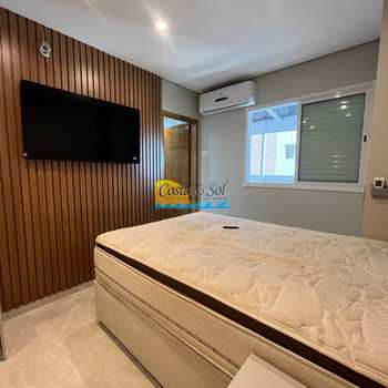 Apartamento em Praia Grande, bairro Guilhermina