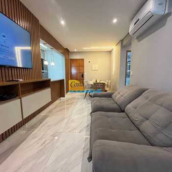 Apartamento em Praia Grande, bairro Guilhermina