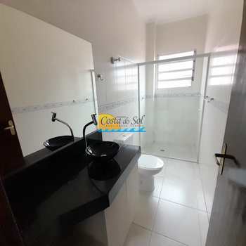 Casa em Praia Grande, bairro Sítio do Campo