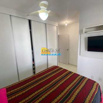 Apartamento em Praia Grande, bairro Ocian