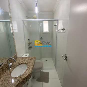 Apartamento em Praia Grande, bairro Ocian
