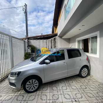 Sobrado em Praia Grande, bairro Sítio do Campo