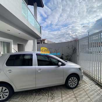 Sobrado em Praia Grande, bairro Sítio do Campo