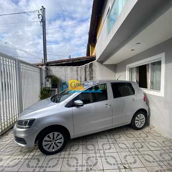 Sobrado em Praia Grande, bairro Sítio do Campo