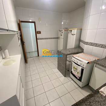 Apartamento em Praia Grande, bairro Guilhermina