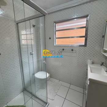 Apartamento em Praia Grande, bairro Canto do Forte