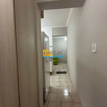 Apartamento em Praia Grande, bairro Canto do Forte