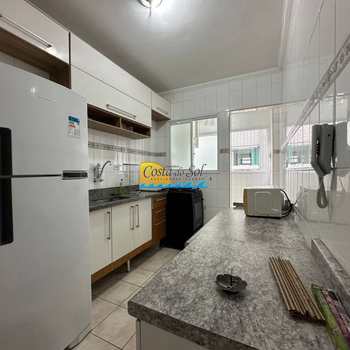 Apartamento em Praia Grande, bairro Canto do Forte